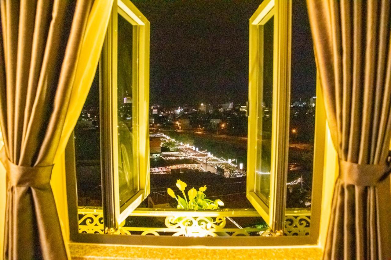 La Mia Lakeview Hotel Pleiku Luaran gambar
