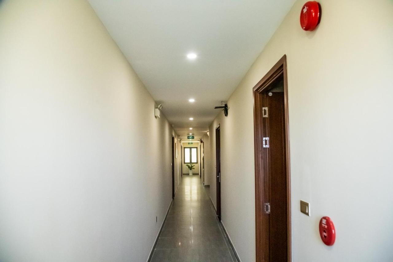 La Mia Lakeview Hotel Pleiku Luaran gambar