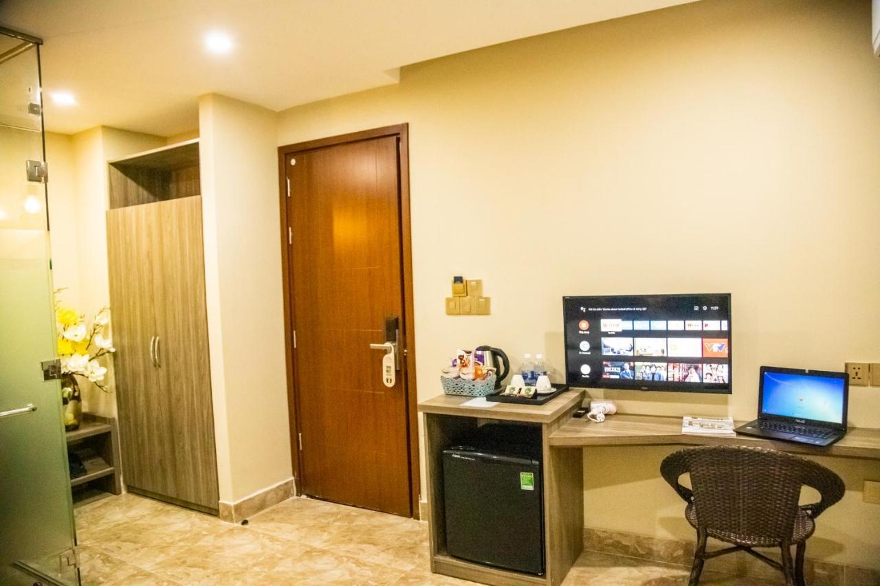 La Mia Lakeview Hotel Pleiku Luaran gambar
